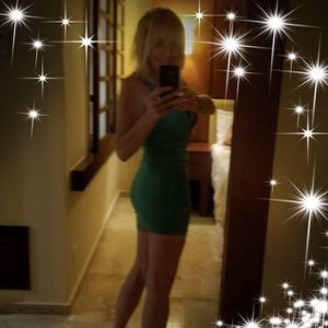 Meet your Posher, Sharon